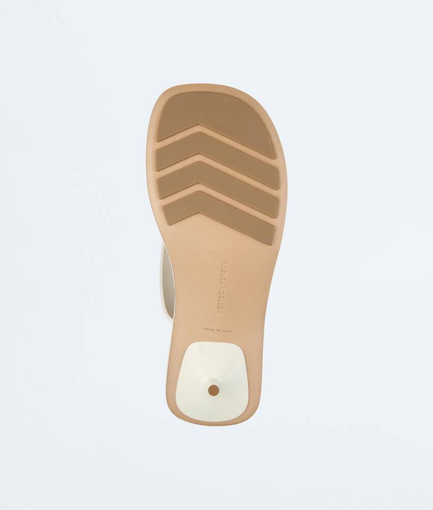 Display a large version of the product image 4 - Sampieri Thong