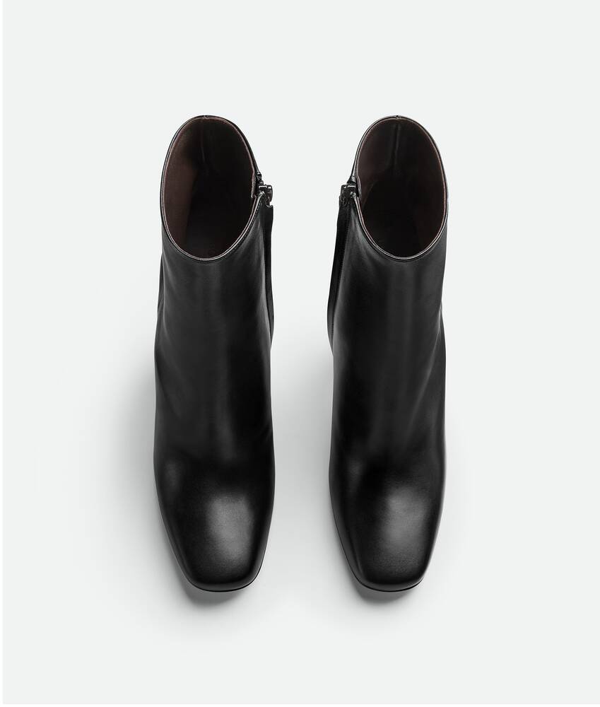 Ela's Botina Canalazzo em Black Bottega Veneta Brasil PT - Image 4