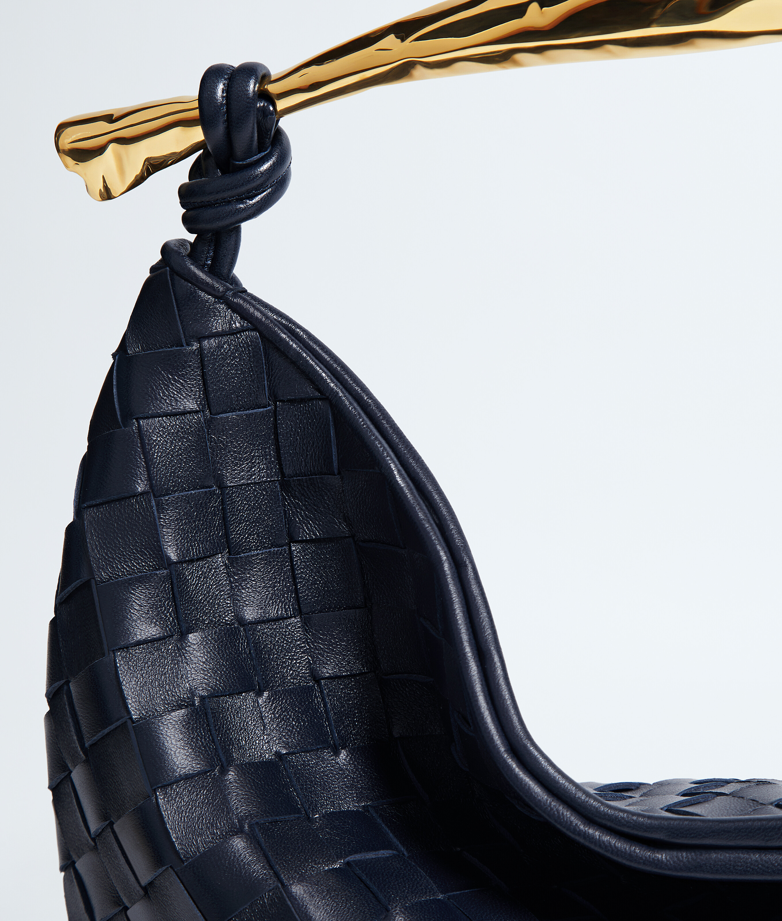 Women's Sardine in Midnight Bottega Veneta Luxembourg EN - Image 7