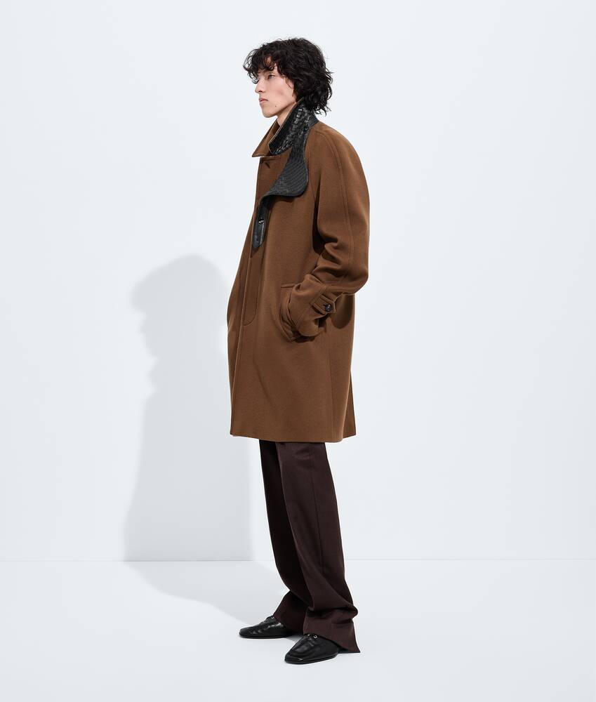 Men's Wool and Cashmere Coat in Sepia brown Bottega Veneta Poland EN - Image 2
