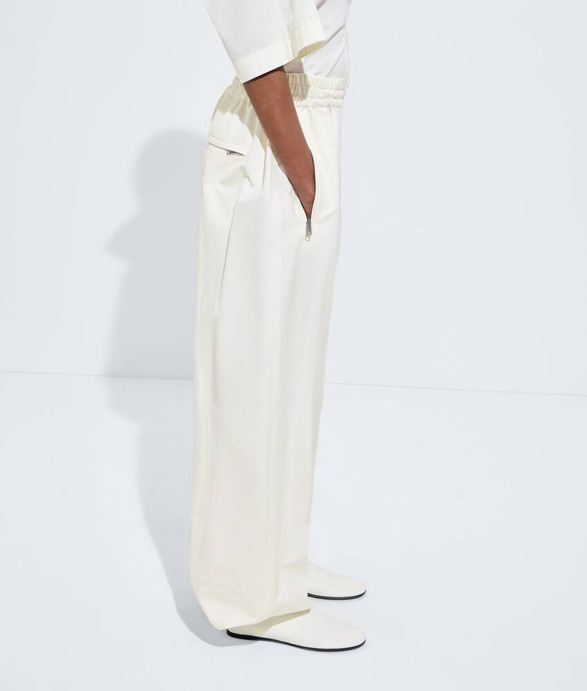 Women's Compact Cotton Toile Pants in Parchment Bottega Veneta Belgium EN - Image 2