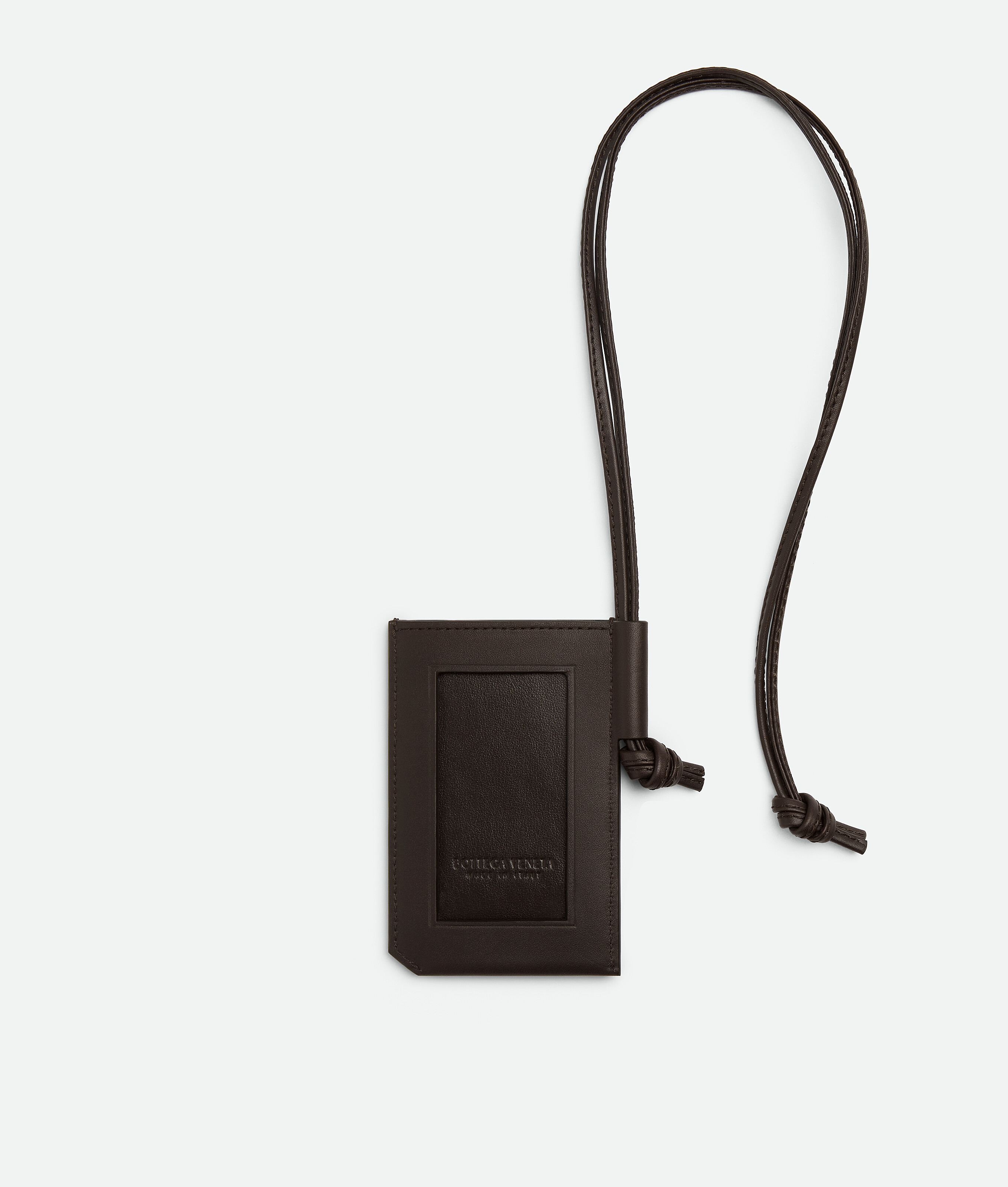 Men's Intrecciato Piccolo Badge Holder in Fondant Bottega Veneta France EN - Image 2