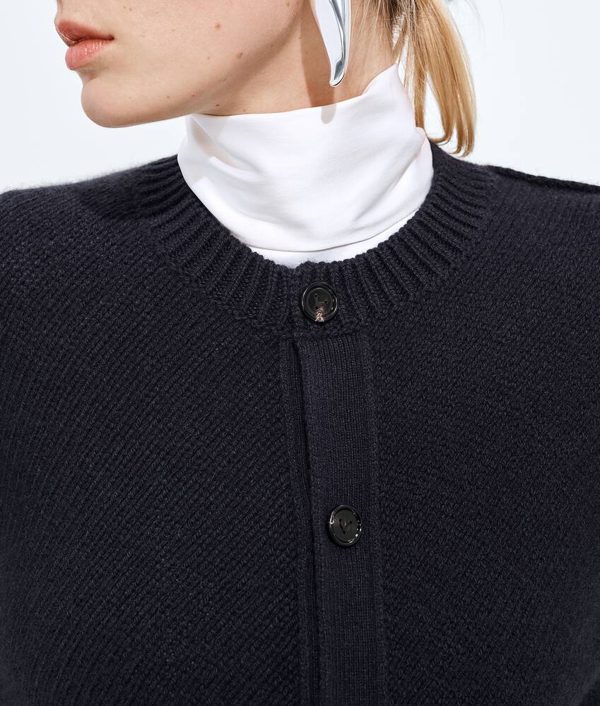 Display a large version of the product image 4 - Cashmere Cardigan