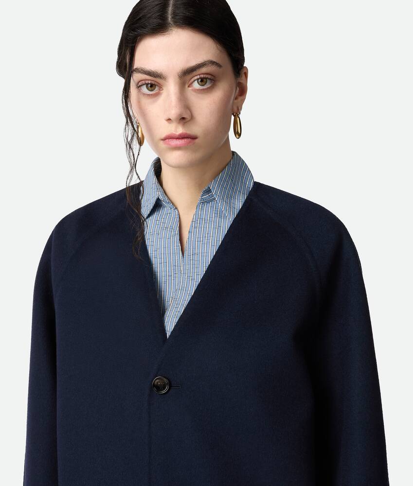 Cappotto in lana leggera e cashmere da Donna in Navy Bottega Veneta Italia IT - Image 4