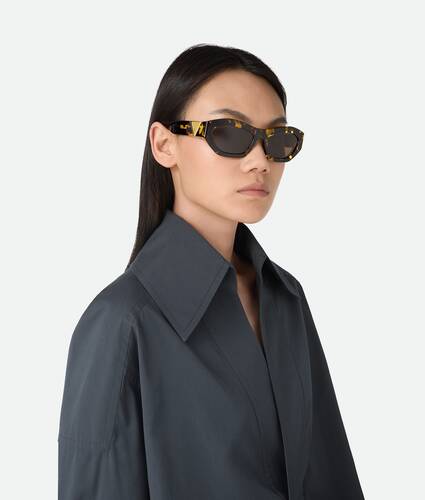 Reace Oval Sunglasses
