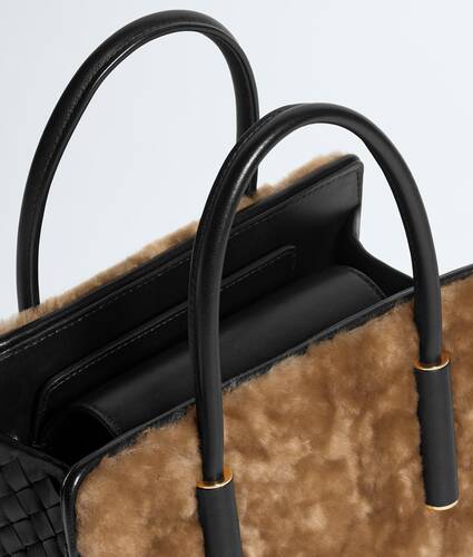 Women's Baby Barbara Tote in Wheatfield/black Bottega Veneta Greece EN - Image 7
