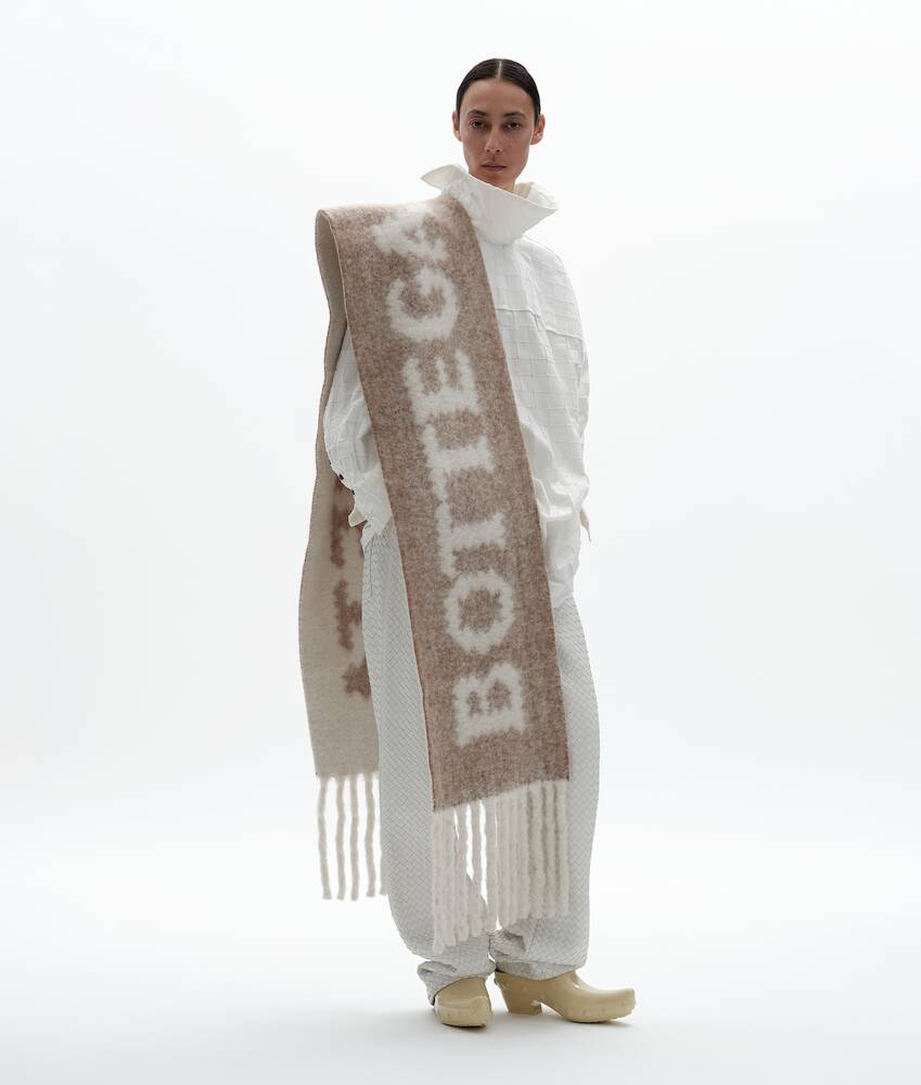 Women's Jacquard Wool and Mohair Scarf in Hemp/parchment Bottega Veneta Lithuania EN - Image 2