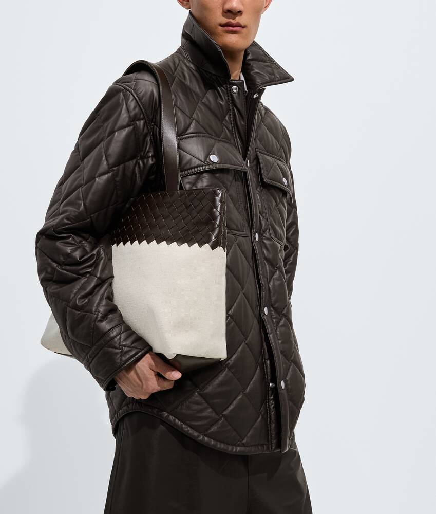 Men's Small Intrecciato Zipped Tote in Natural/fondant Bottega Veneta Malta EN - Image 2