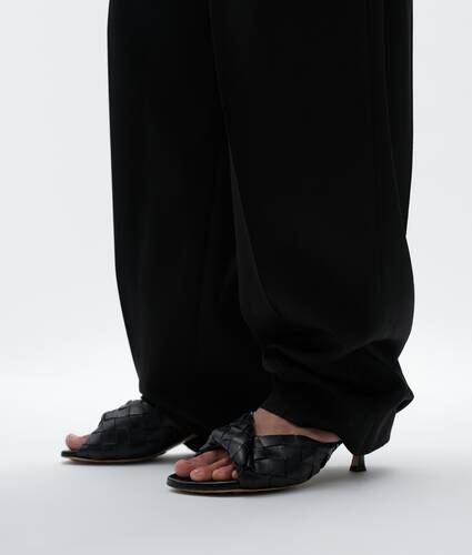 Women's Blink Mule in Black Bottega Veneta Thailand EN - Image 2