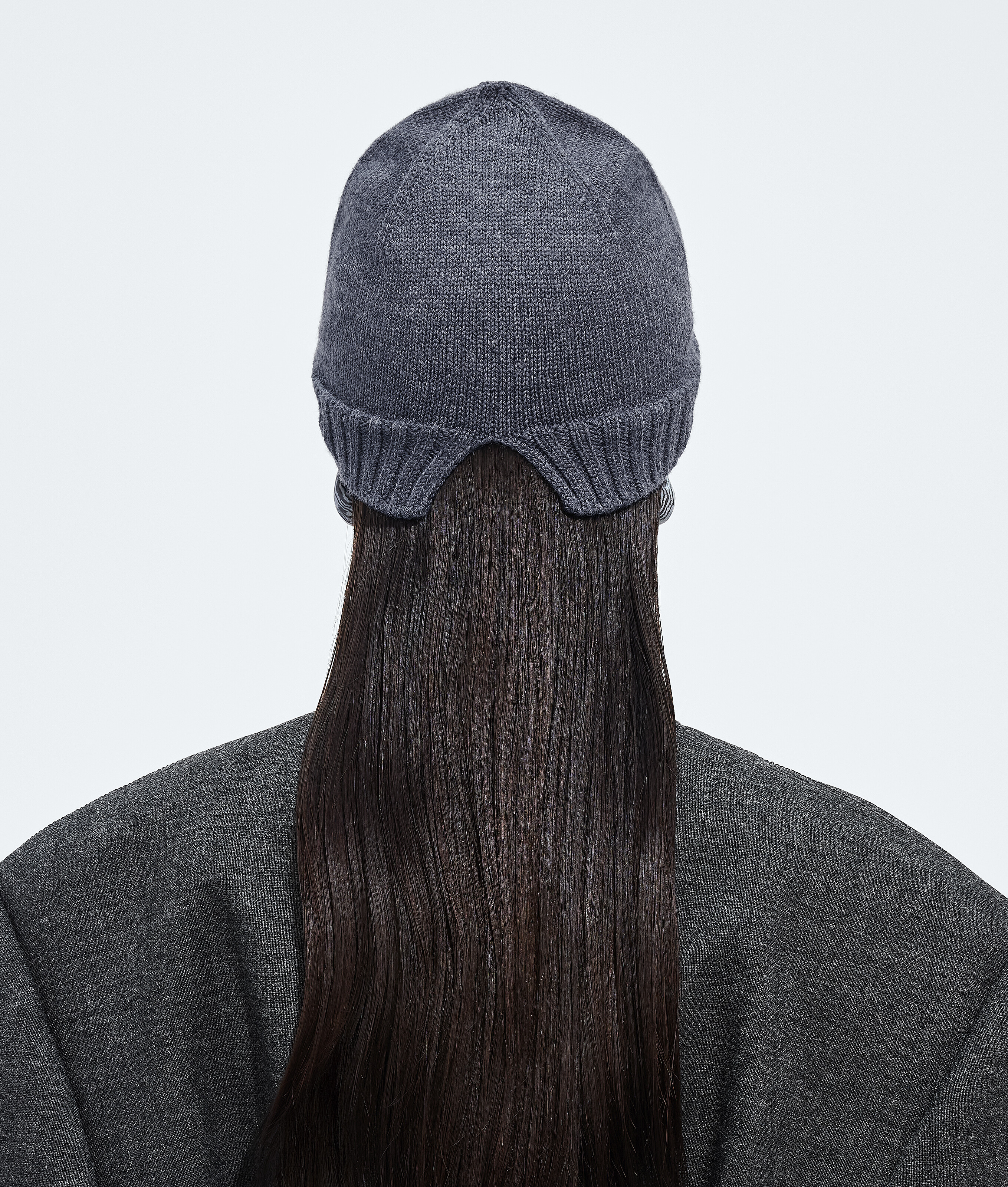Women's Wool Knit Beanie in Thunder Bottega Veneta Luxembourg EN - Image 4