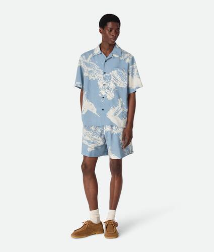 Chemise en soie imprim&eacute;e carte postale italienne pour Homme en Blue/dove Bottega Veneta Luxembourg FR - Image 4