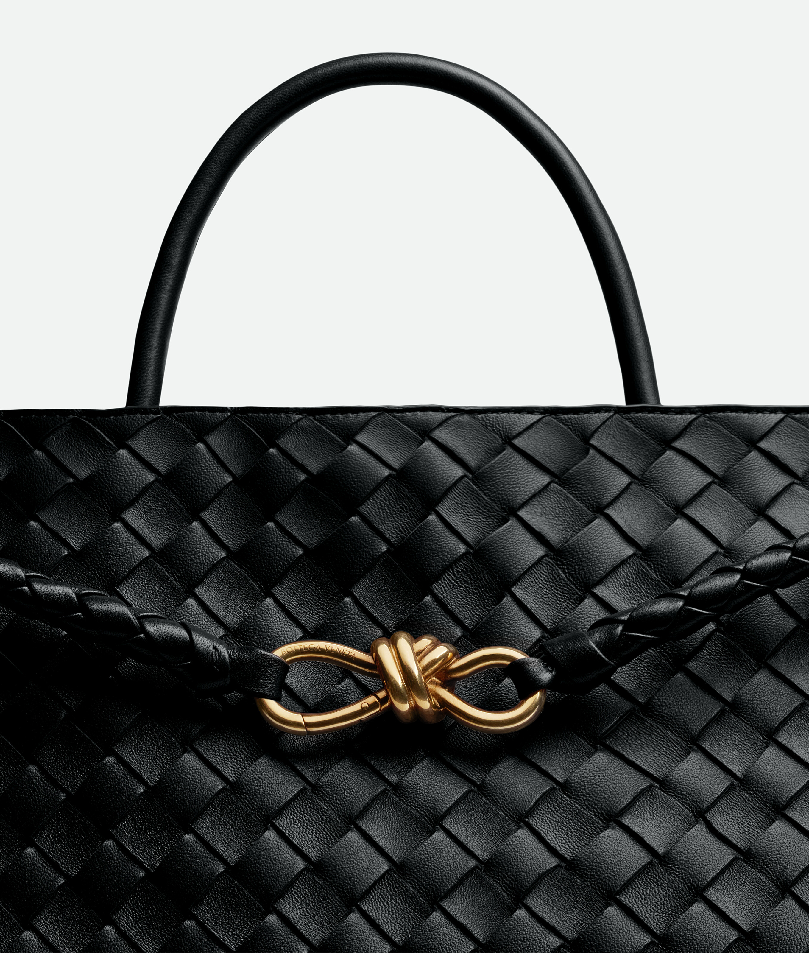 Women's Large Andiamo in Black Bottega Veneta Luxembourg EN - Image 9