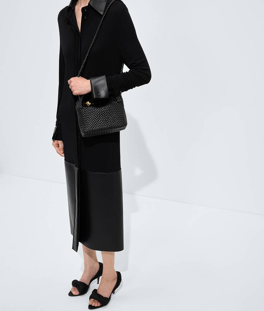 Women's Small Tosca in Black Bottega Veneta Sweden EN - Image 6