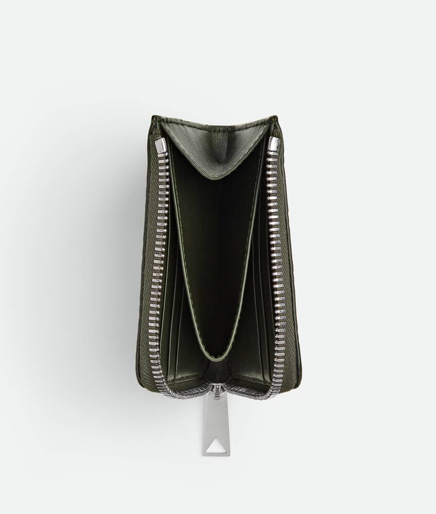 Ein größeres Bild des Produktes anzeigen 2 - Kompaktes Intrecciato Stamp Portemonnaie mit umlaufendem Reißverschluss