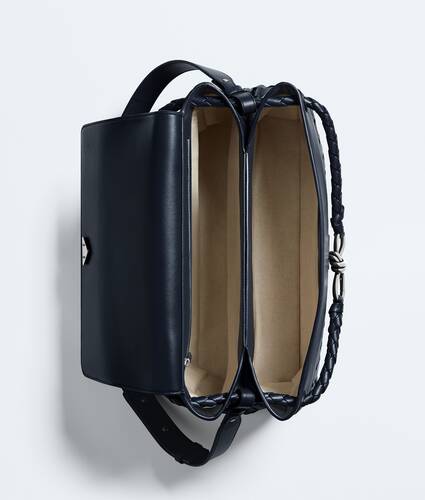 Men's Andiamo Messenger in Midnight Bottega Veneta Cyprus EN - Image 3