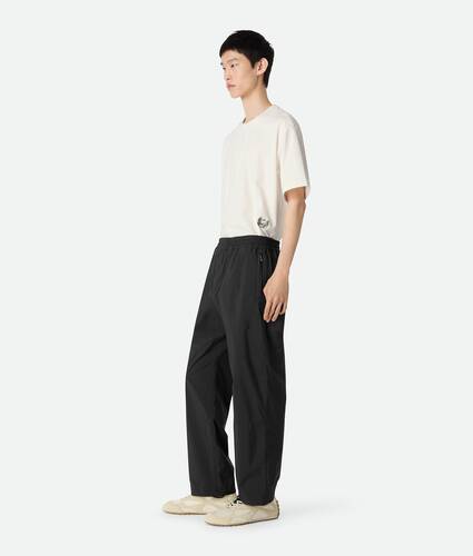 Men's Nylon Trousers in Black Bottega Veneta Hong Kong SAR China EN - Image 2