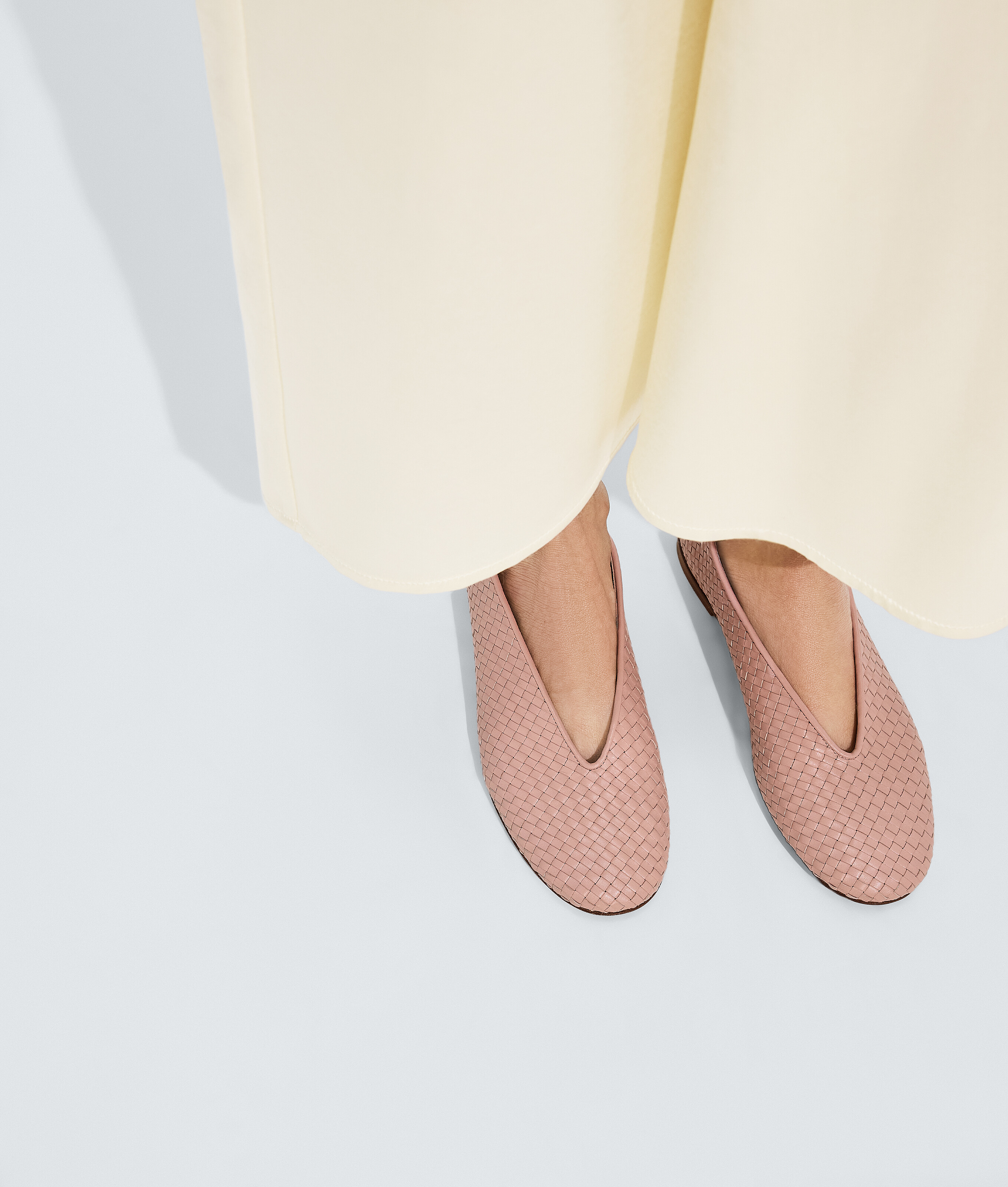 Women's Rosa Ballerina in Terra pink Bottega Veneta Luxembourg EN - Image 2