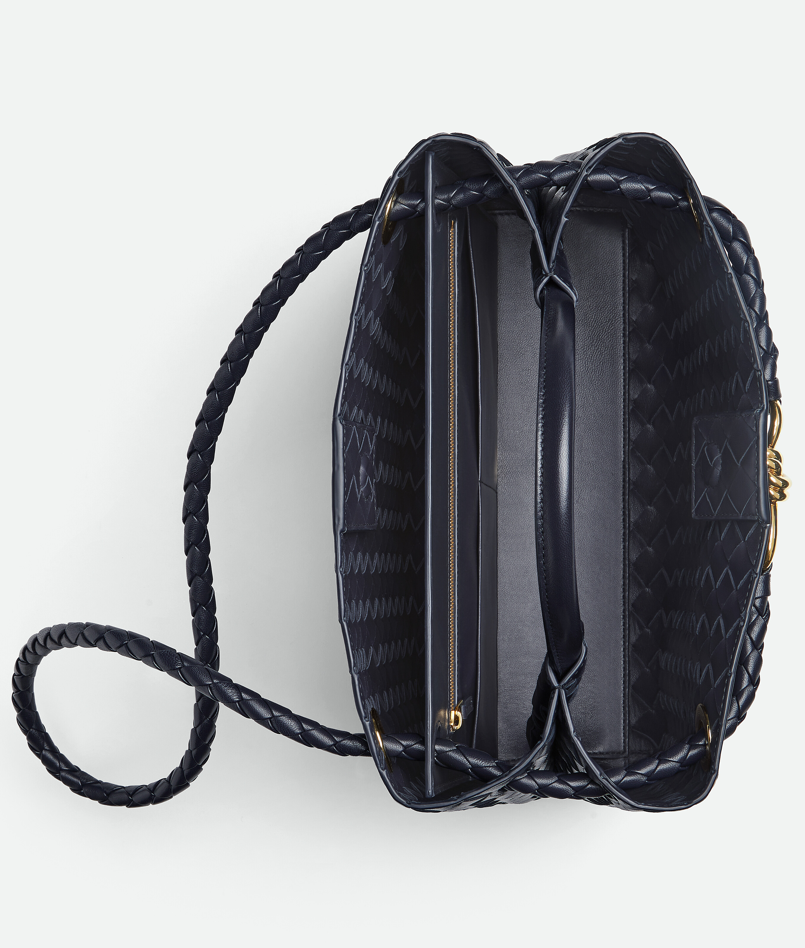 Bottega Veneta Medium Andiamo Intrecciato Shoulder Bag In Black