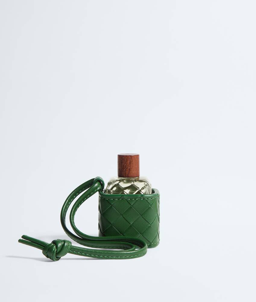 Perfume Holder Charm in Basil Bottega Veneta Italy EN - Image 2