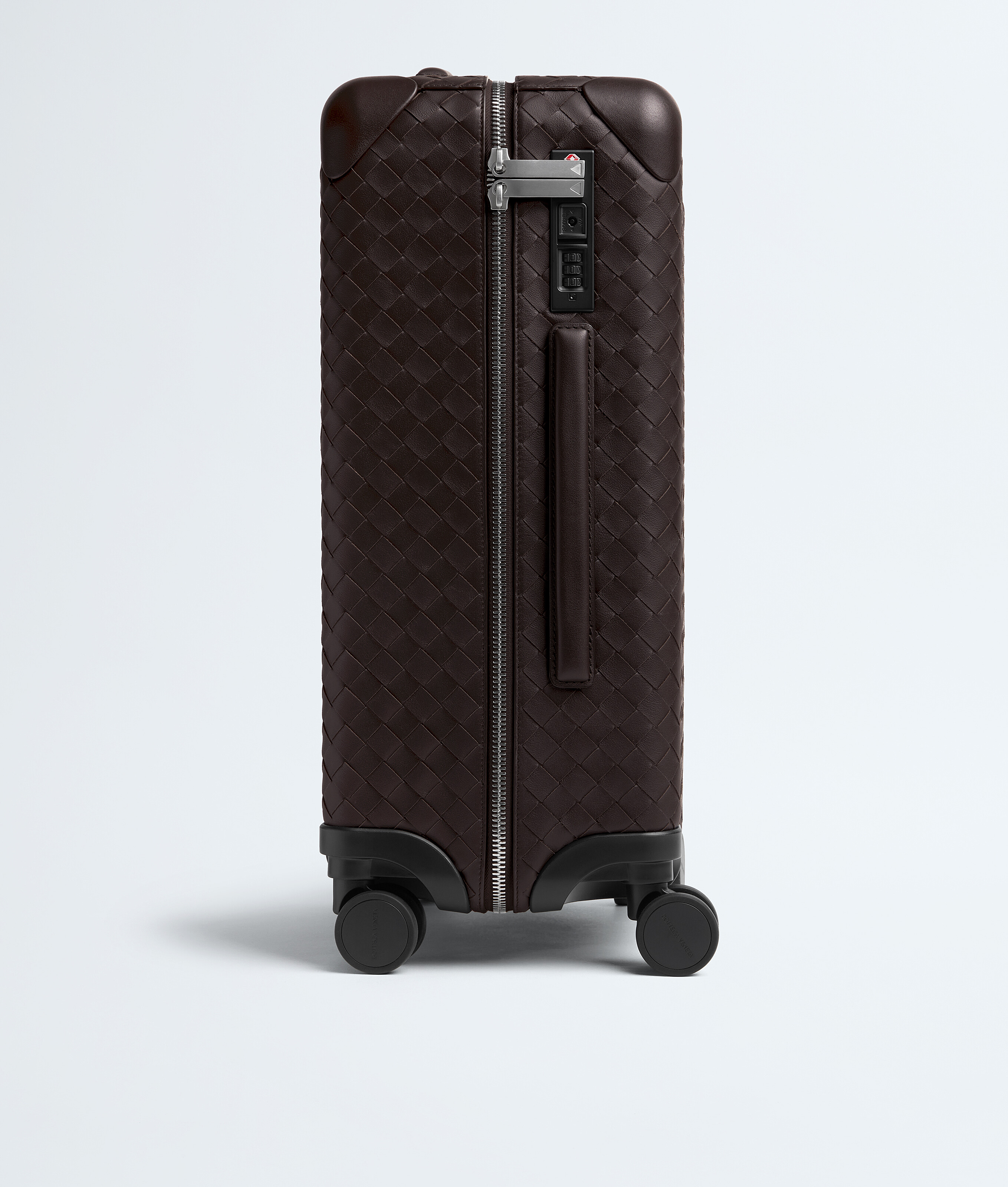 Odyssey Intrecciato Cabin Suitcase in Fondant Bottega Veneta Kuwait EN - Image 3