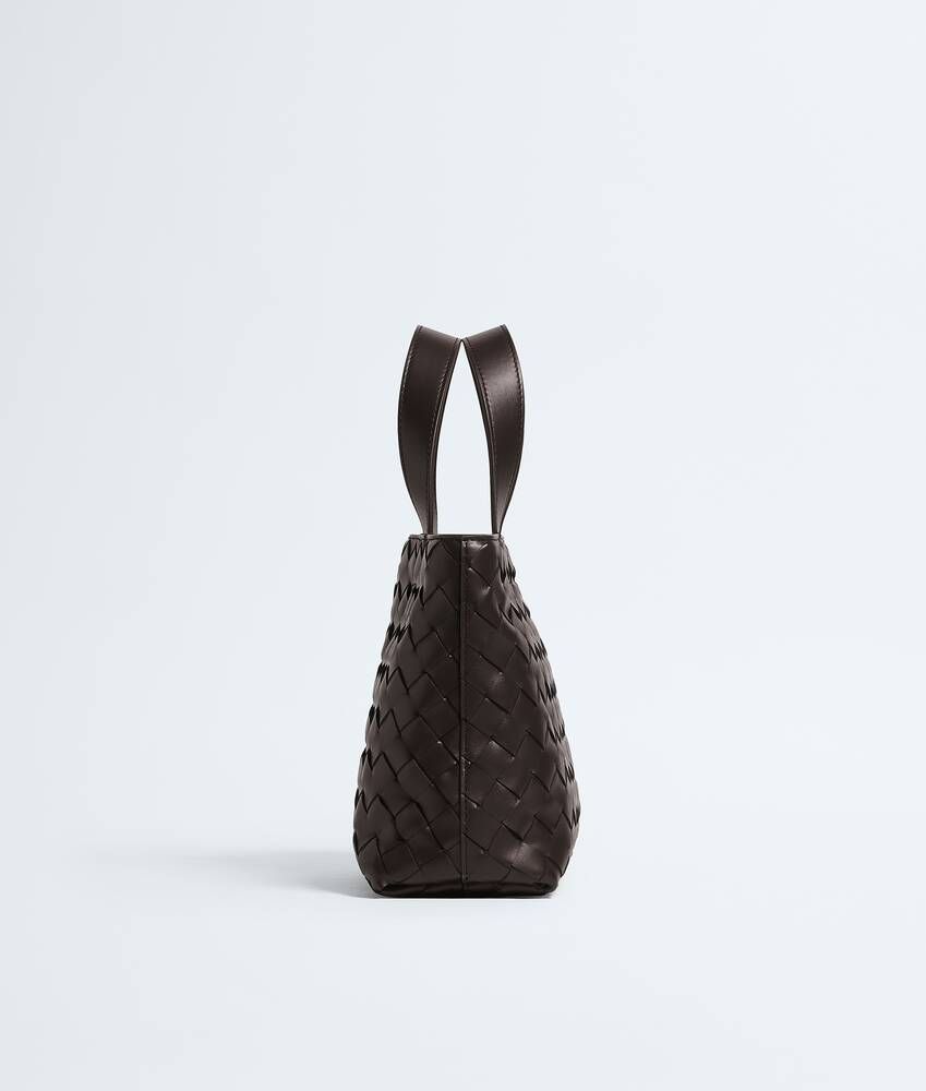 Men's Mini Intrecciato Zipped Tote in Fondant Bottega Veneta Malta EN - Image 4