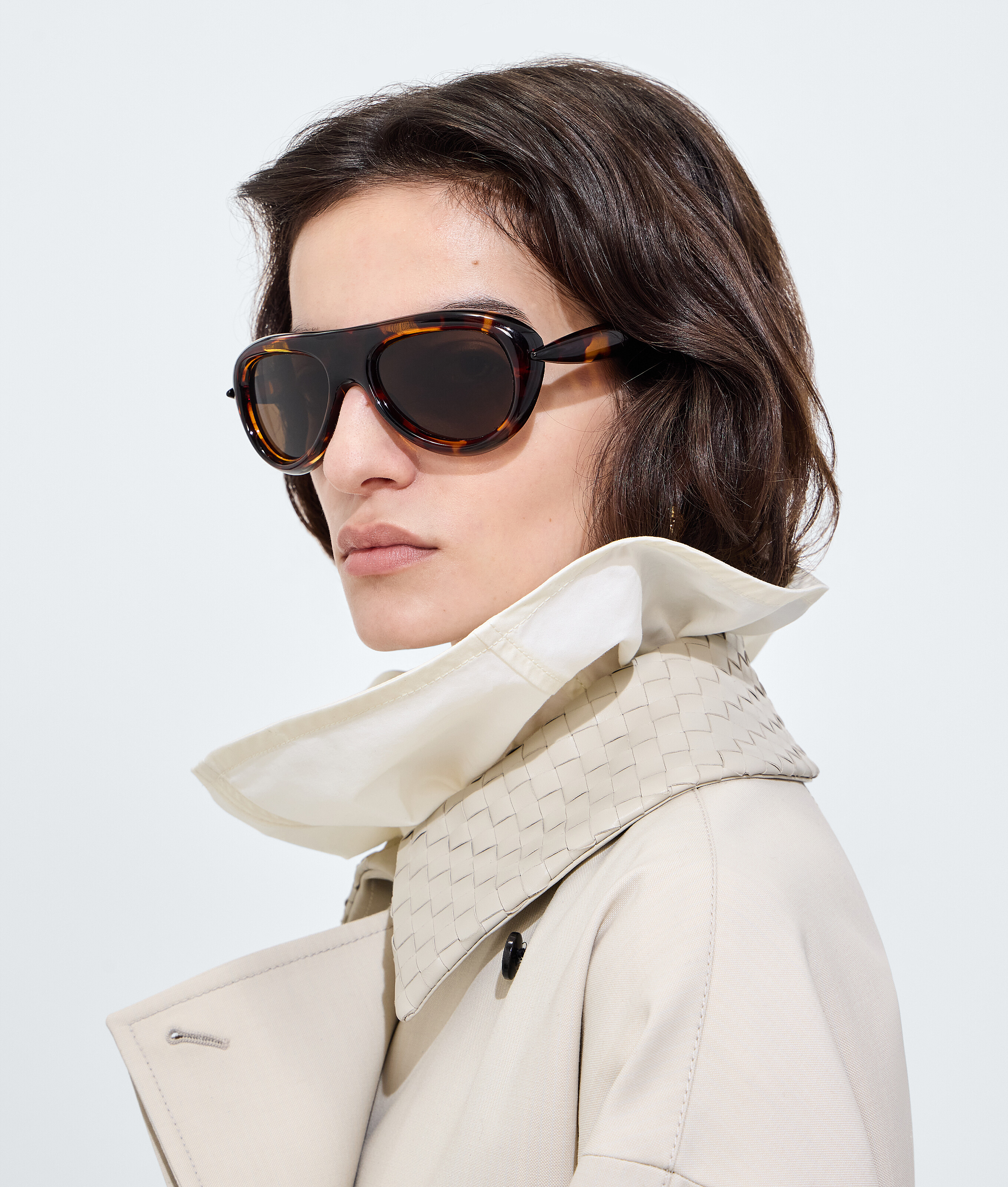 Lunettes de soleil aviateur Sardine en Havana/brown Bottega Veneta Monaco FR - Image 2
