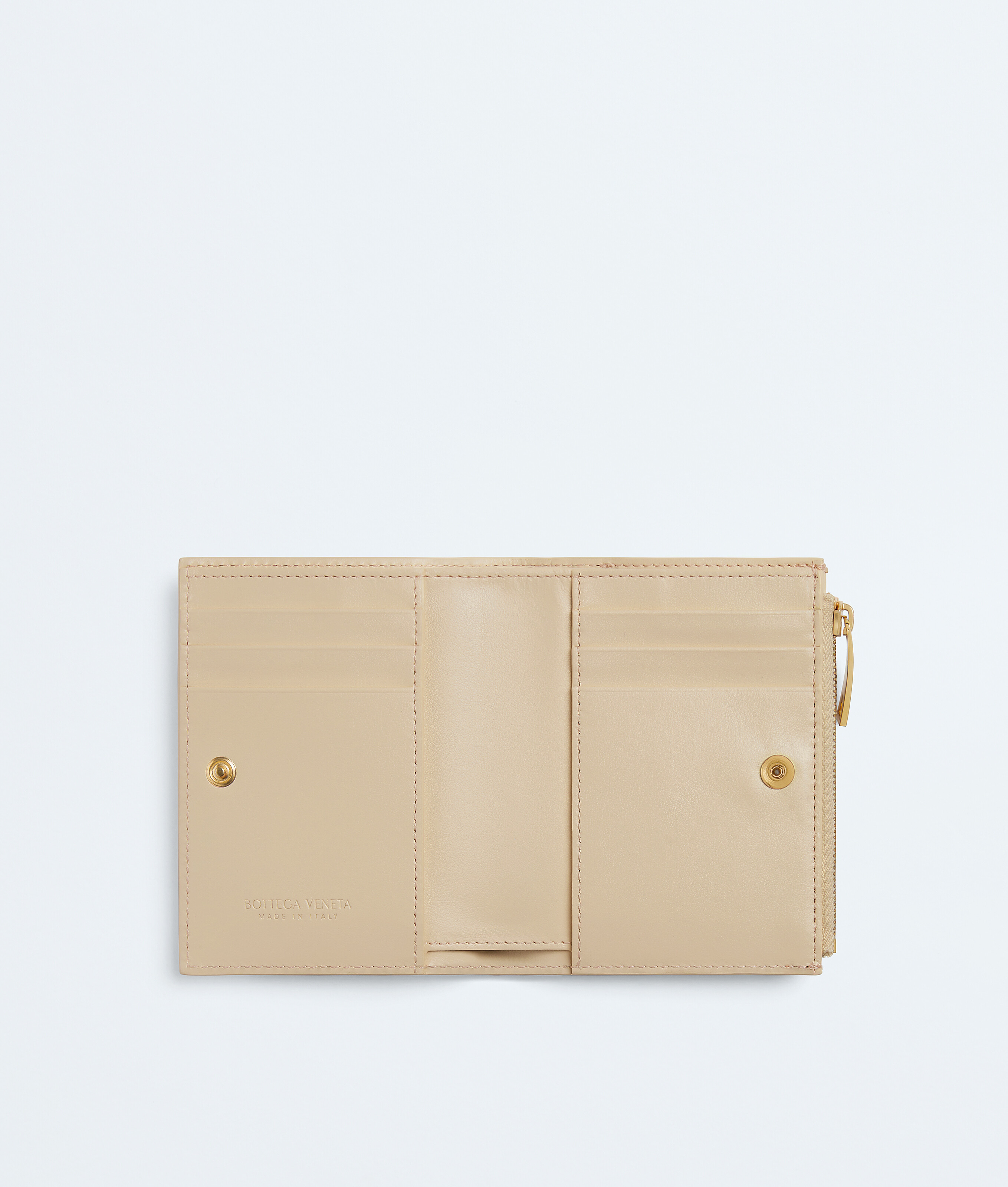 Women's Intrecciato Small Bi-Fold Wallet in Ecru Bottega Veneta Malta EN - Image 2