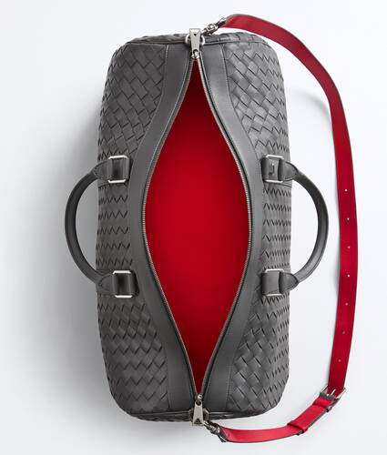 Men's Intrecciato Cabin Duffle in Obsidian gray/radar Bottega Veneta Qatar EN - Image 4