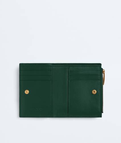 Cartera Cassette Bi-Fold peque&ntilde;a para Mujer en Emerald green Bottega Veneta M&eacute;xico ES - Image 2