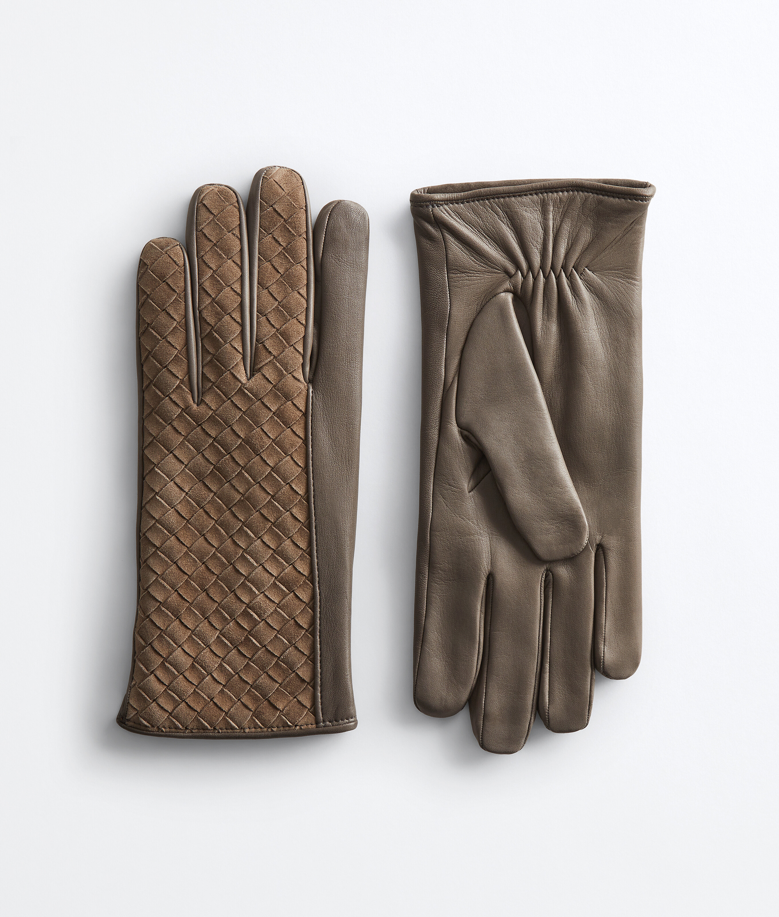 Men's Intrecciato Suede Leather Gloves in Gray dim/stone brown Bottega Veneta Zimbabwe EN - Image 1