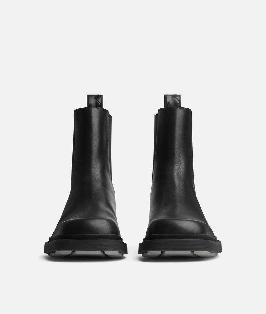 Men's Ben Chelsea Boot in Black Bottega Veneta France EN - Image 3