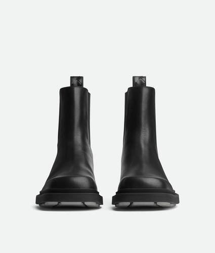 Men's Ben Chelsea Boot in Black Bottega Veneta Norway EN - Image 3