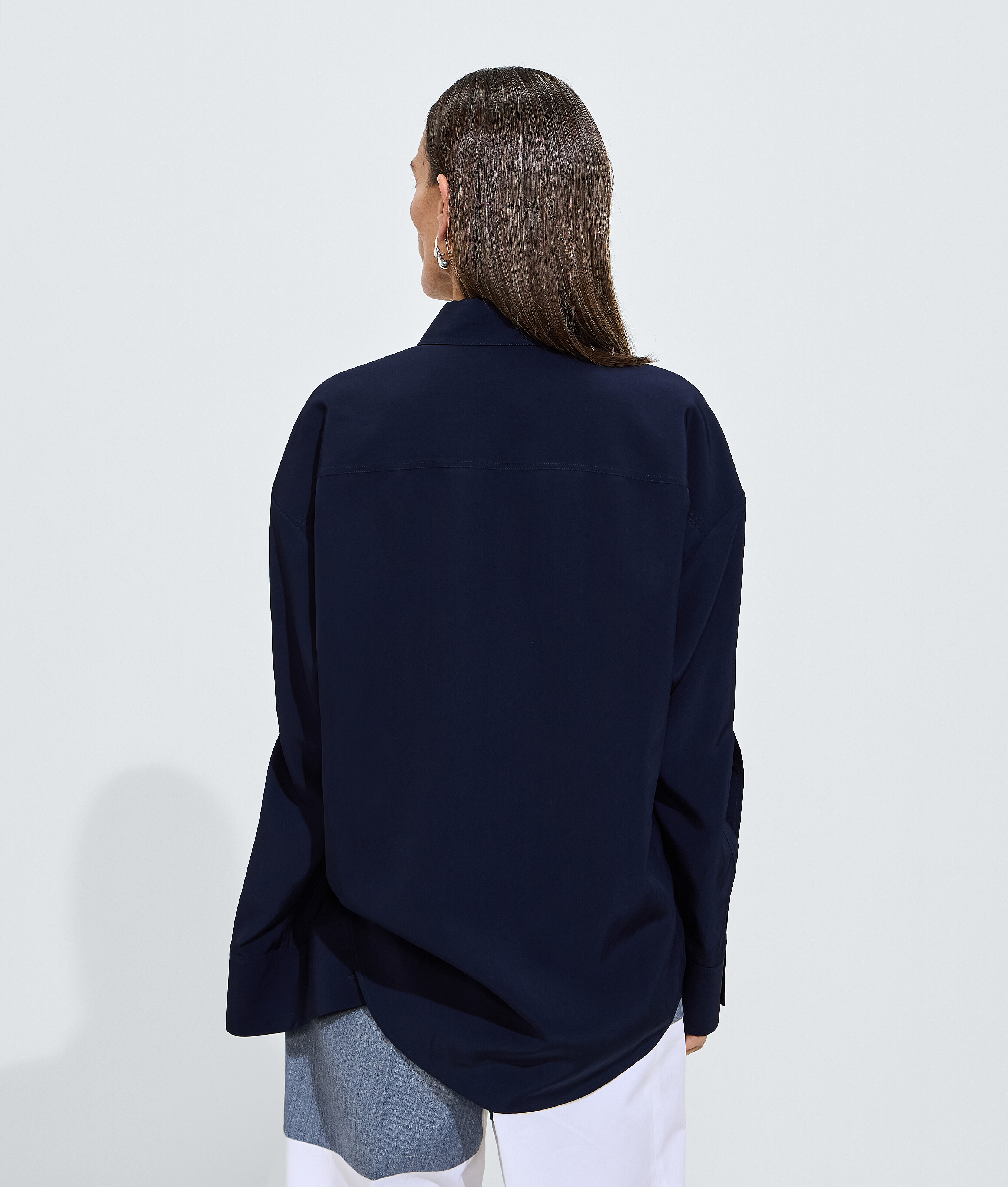 Women's Fluid Silk And Viscose Shirt  in Midnight blue Bottega Veneta Luxembourg EN - Image 3