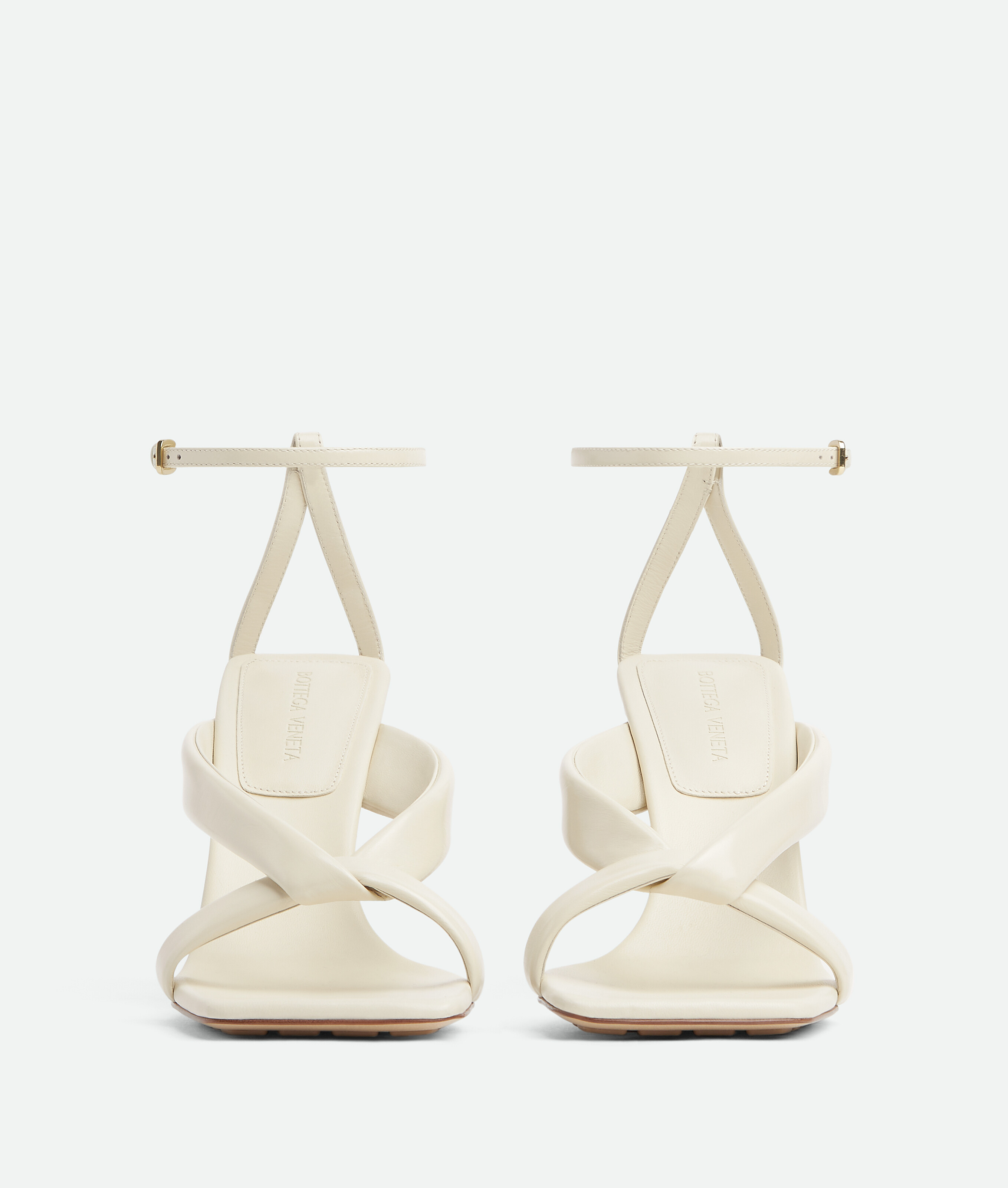 Bottega Veneta Calfskin Riva Heeled Sandals 90 In Neutral