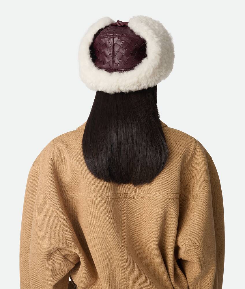 Display a large version of the product image 6 - Intrecciato Leather Aviator Hat