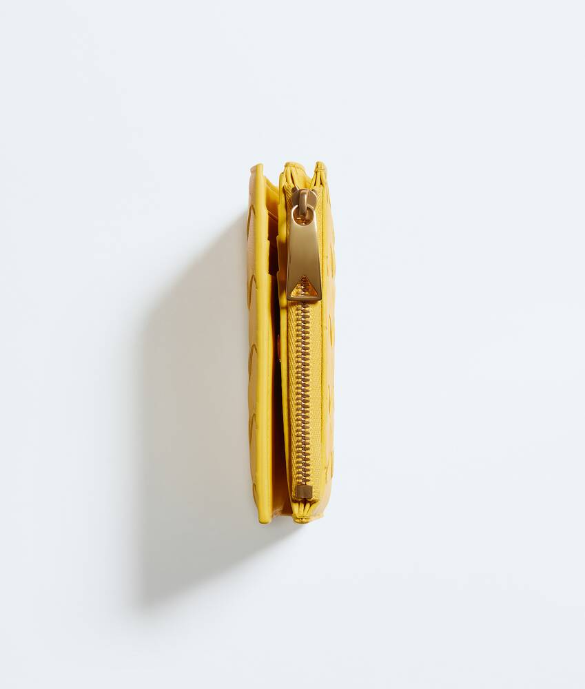 小号Intrecciato编织双折钱包 为 所有 在 都会黄 Bottega Veneta 新加坡 ZH - Image 4