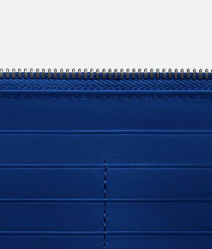 イントレチャート ジップアラウンドウォレット