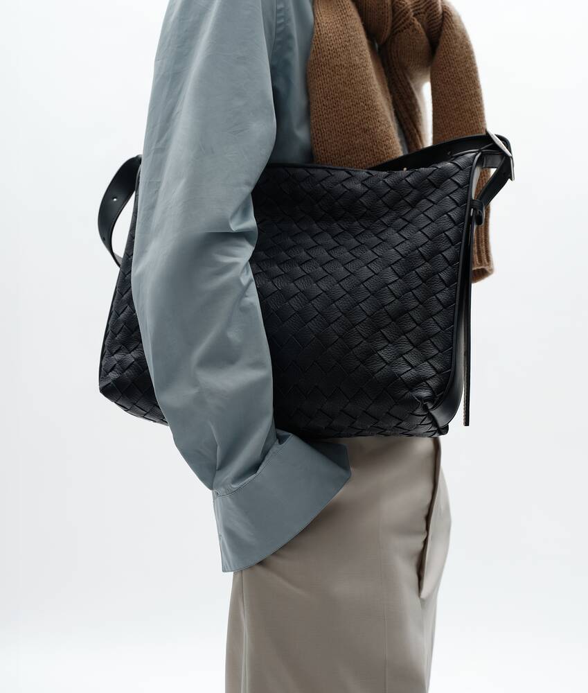 スモール トラベラー のために メンズ で ミッドナイト Bottega Veneta 日本 JA - Image 2
