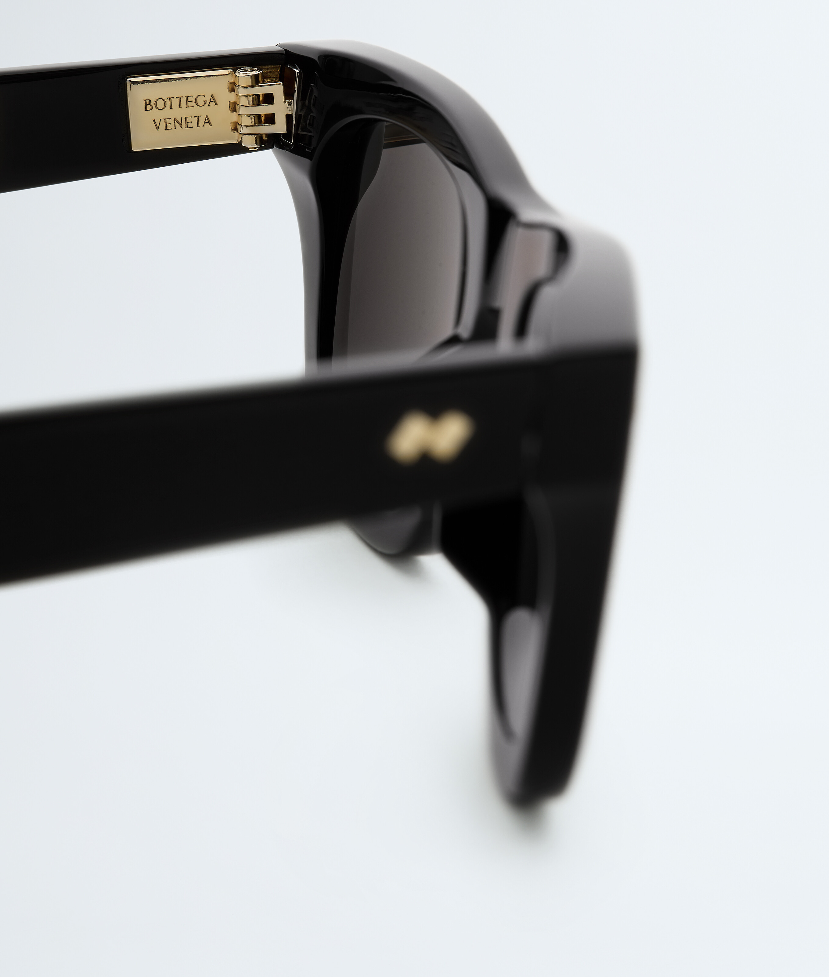 Dizzy Squared Sunglasses in Black/gray Bottega Veneta Germany EN - Image 4