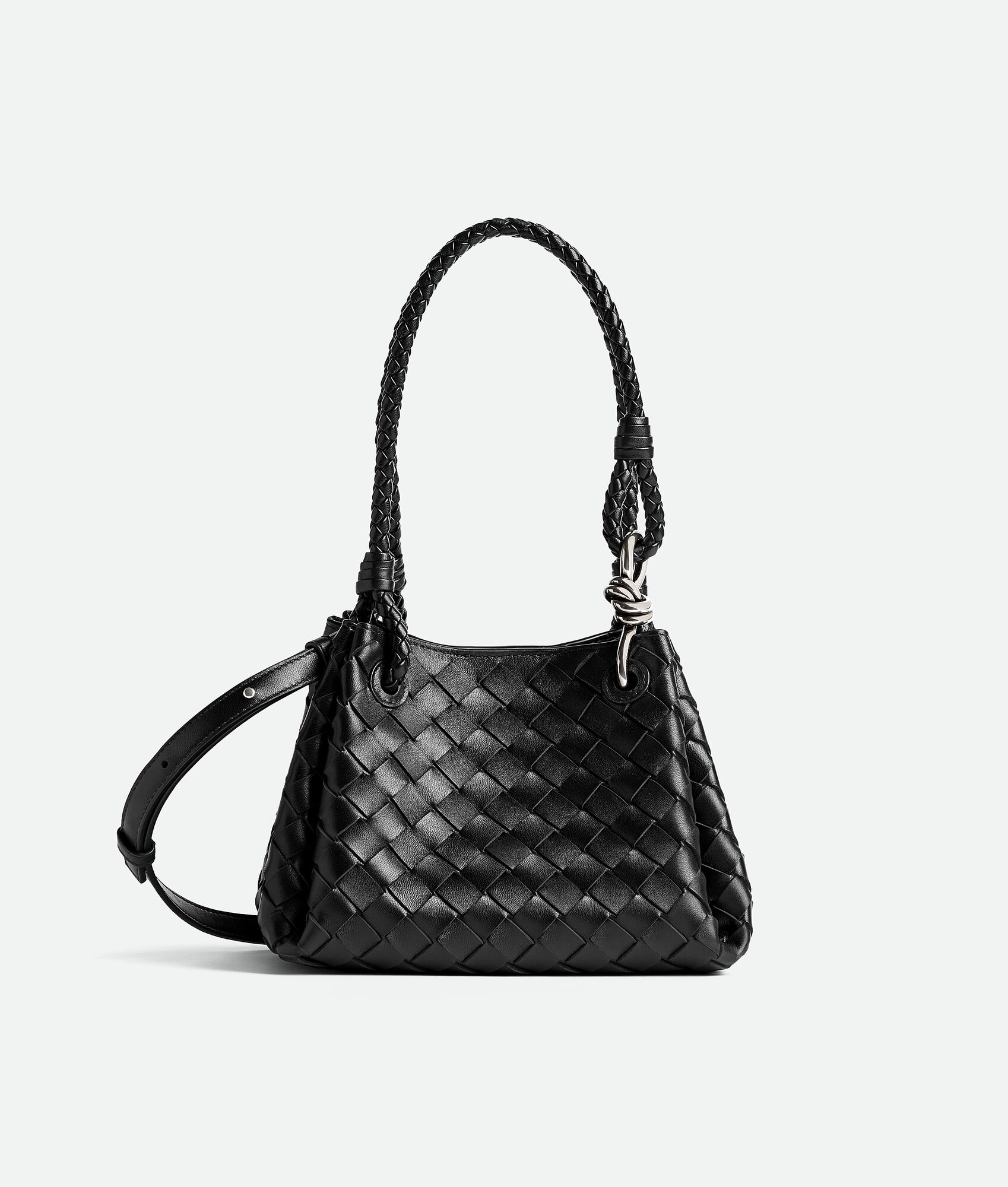 ハイブランドの黒ショルダーバッグ人気おすすめ|BOTTEGA VENETA(ボッテガ・ヴェネタ)
