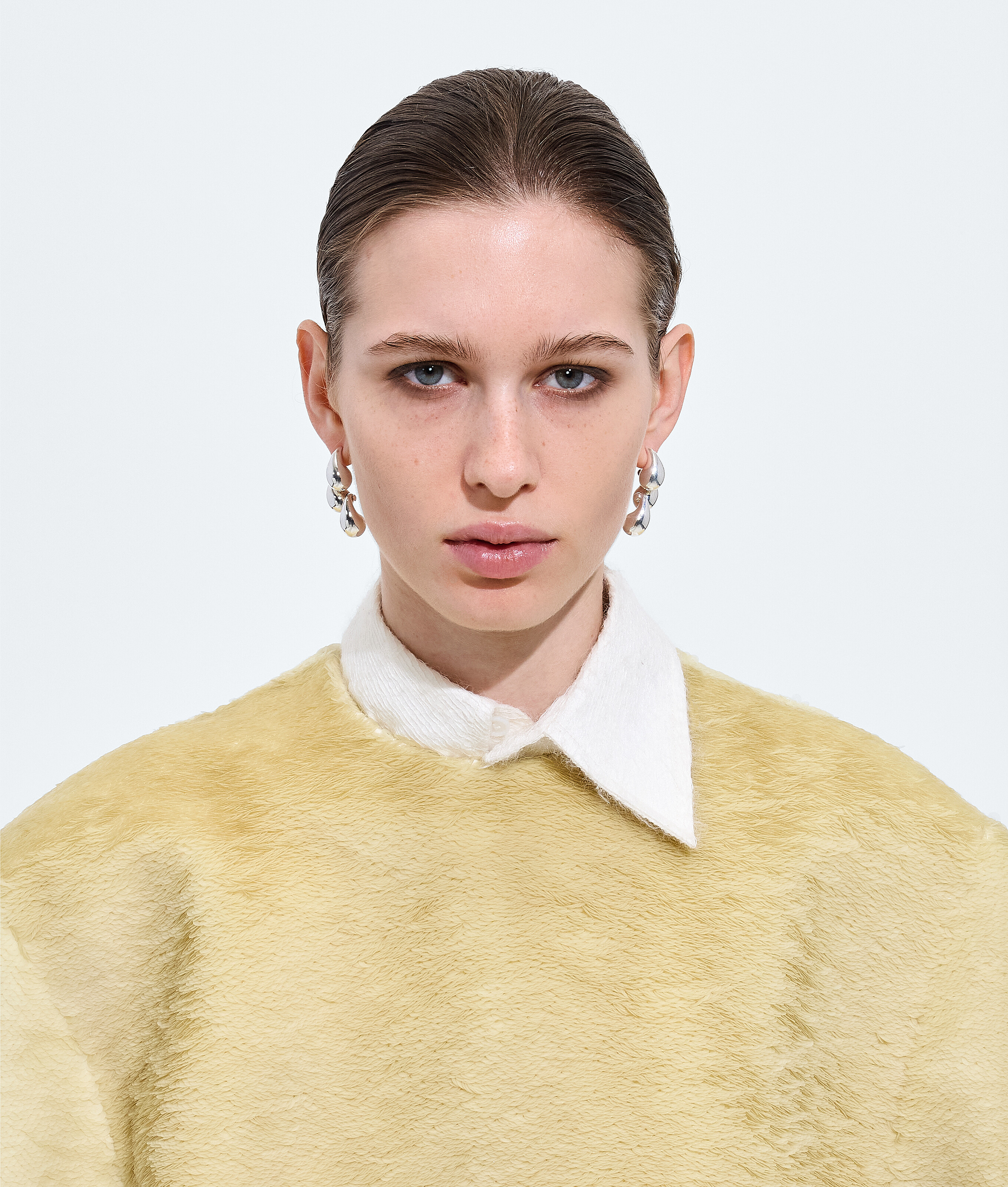 Women's Drop Chain Earrings in Silver Bottega Veneta Luxembourg EN - Image 2
