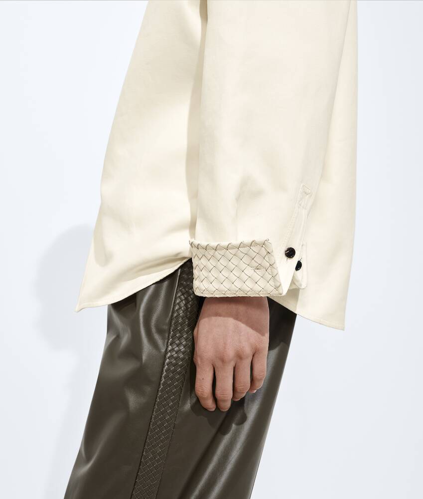 Men's Cotton Gabardine Overshirt  in Parchment Bottega Veneta Latvia EN - Image 5