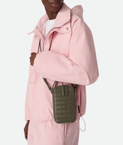 Men's Getaway Phone Pouch in Cypress Bottega Veneta United Arab Emirates EN - Image 2