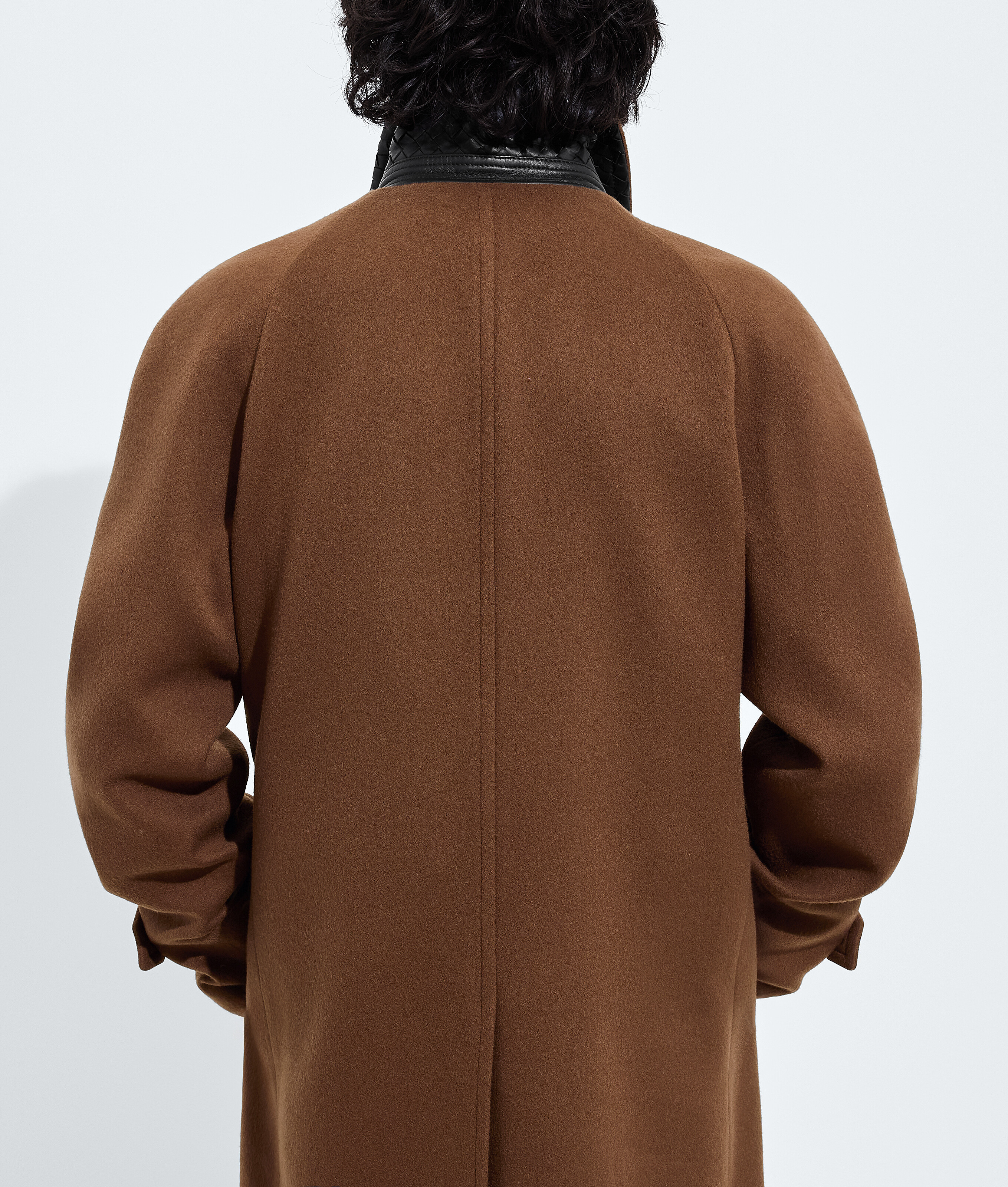 Men's Wool and Cashmere Coat in Sepia brown Bottega Veneta Luxembourg EN - Image 3