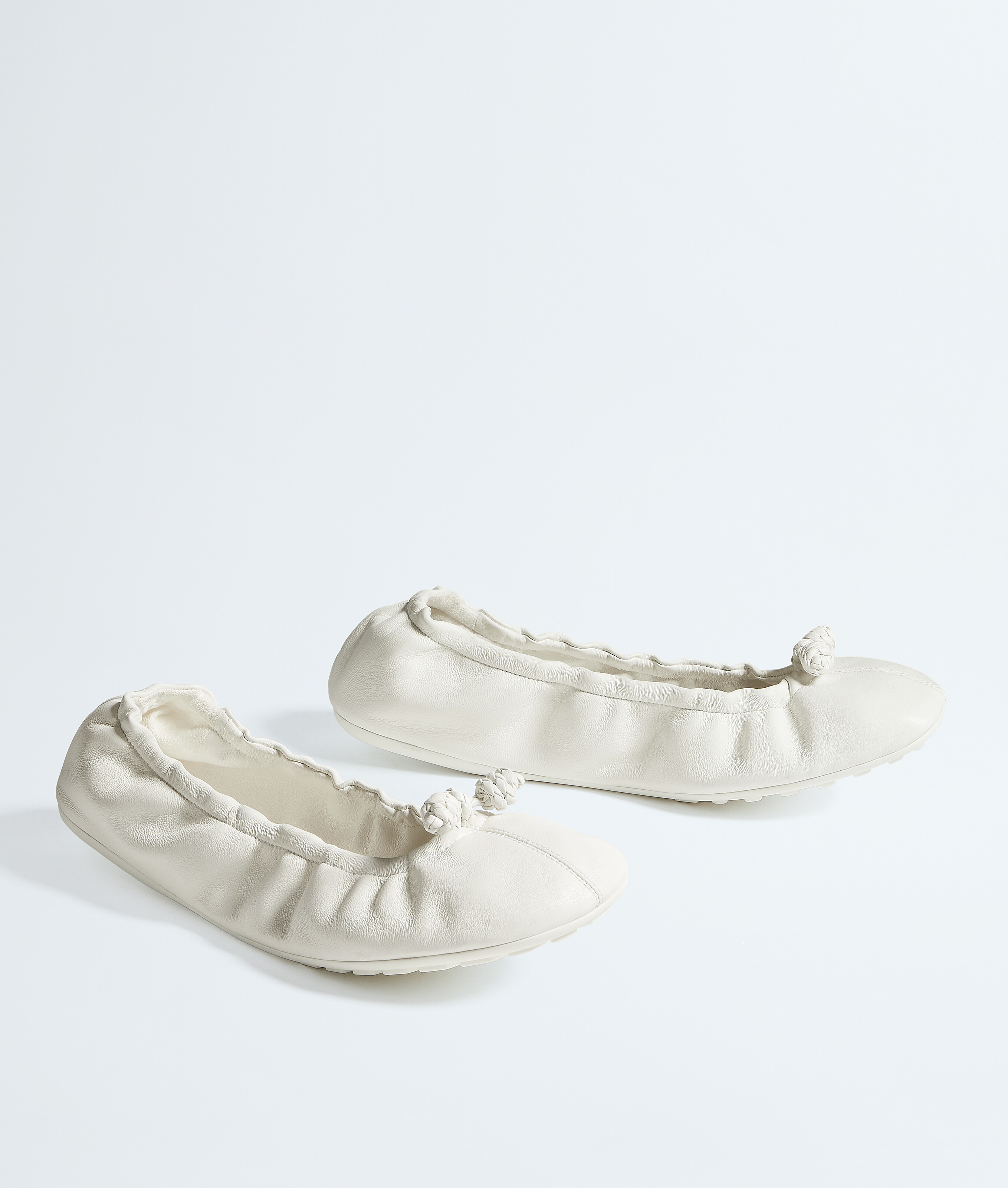 Women's Fantasmina Ballerina in Alabaster Bottega Veneta Luxembourg EN - Image 3