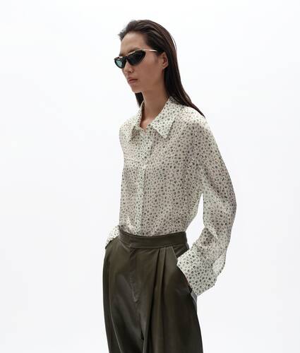 Seidenhemd mit Aufdruck f&uuml;r Damen in Parchment peach blue Bottega Veneta Deutschland DE - Image 2