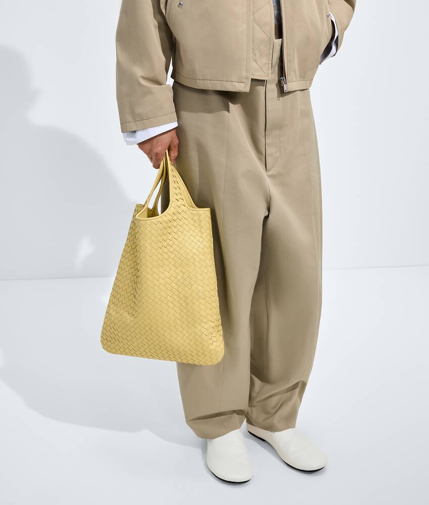 Men's Veneto Tote in Butter yellow Bottega Veneta Monaco EN - Image 5