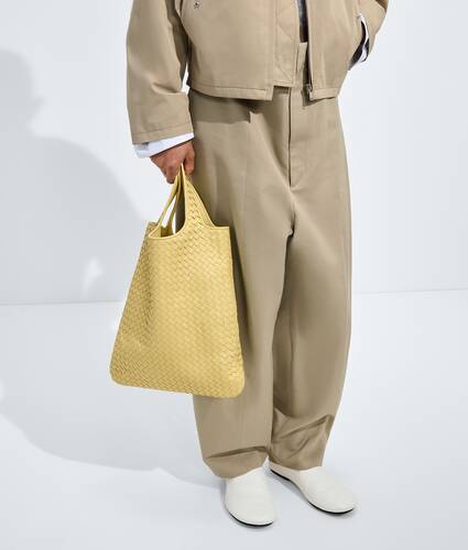 Men's Veneto Tote in Butter yellow Bottega Veneta Monaco EN - Image 5