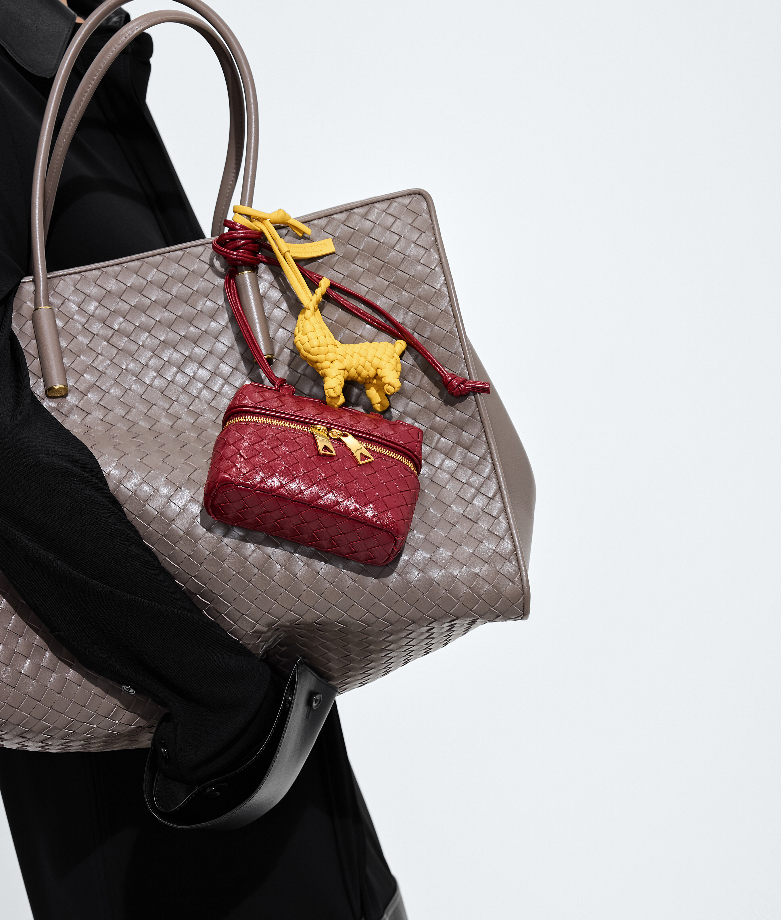 Men's Rabbit Charm in Buttercup Bottega Veneta Malta EN - Image 2