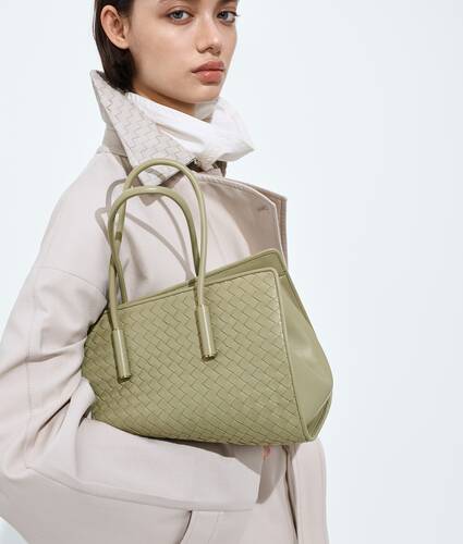 Women's Small Barbara Tote in Travertine Bottega Veneta Poland EN - Image 5